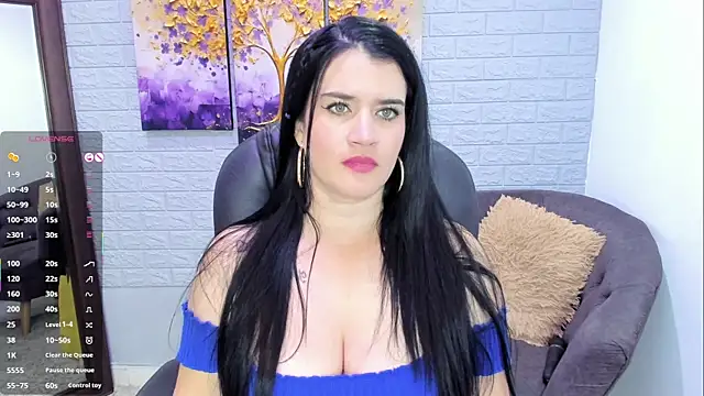 LenaRuiz  online show from 17, 9, 2025