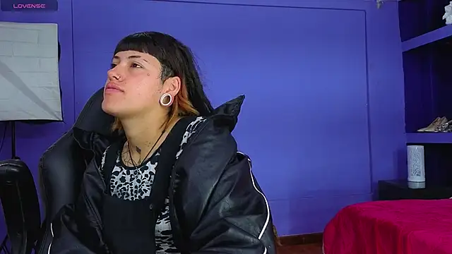  sharlotte777 online show from 24, 10, 2025