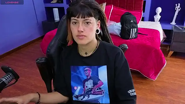  sharlotte777 online show from 16, 9, 2025