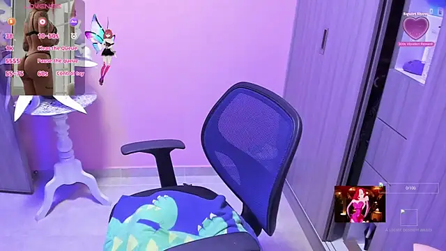 Snapshot of KAROL_MILF chatting on 21, 11, 2025 KAROL MILF online show from 21, 11, 2025