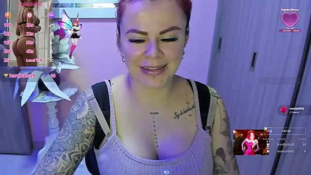 Snapshot of KAROL_MILF chatting on 9, 11, 2025 KAROL MILF online show from 9, 11, 2025