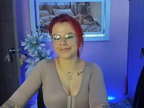 Snapshot of KAROL_MILF chatting on 18, 3, 2025 KAROL MILF online show from 18, 3, 2025