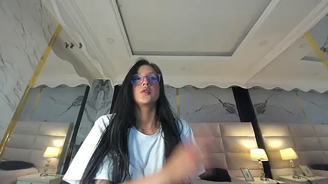 Princess Violett online show from 11, 9, 2025