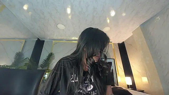 Princess Violett online show from 10, 9, 2025