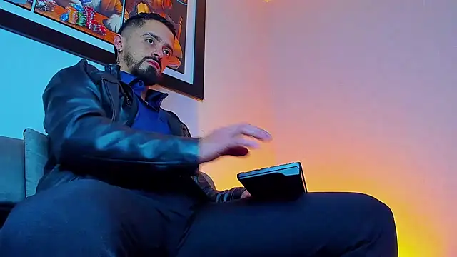 MAXIMUS MASTE3 online show from 8, 9, 2025