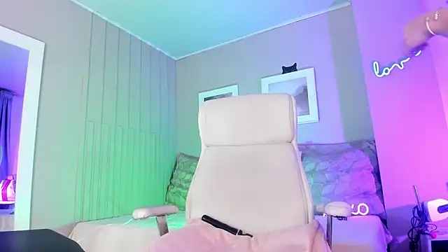 jess ox online show from 21, 3, 2025