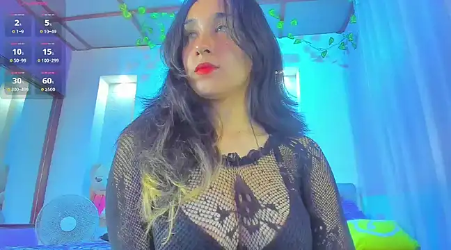 Snapshot of juliieta_love chatting on 11, 2, 2025 juliieta love online show from 11, 2, 2025