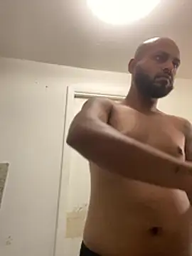 islandvybee55 online show from 13, 3, 2026