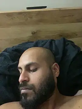 islandvybee55 online show from 19, 3, 2026