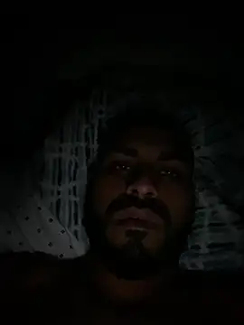 islandvybee55 online show from 23, 1, 2025