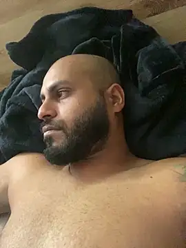 islandvybee55 online show from 15, 3, 2026