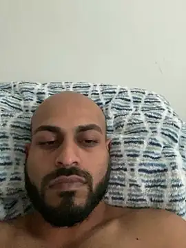 islandvybee55 online show from 19, 1, 2025