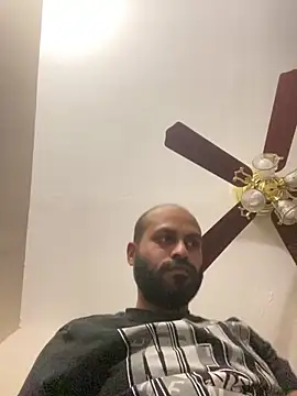 islandvybee55 online show from 27, 4, 2026