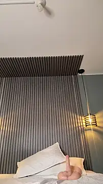 MiaPetit  online show from 19, 12, 2025