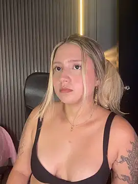 MiaPetit  online show from 13, 9, 2025