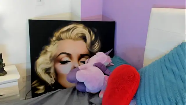 Charlotte11-11 online show from 8, 4, 2026