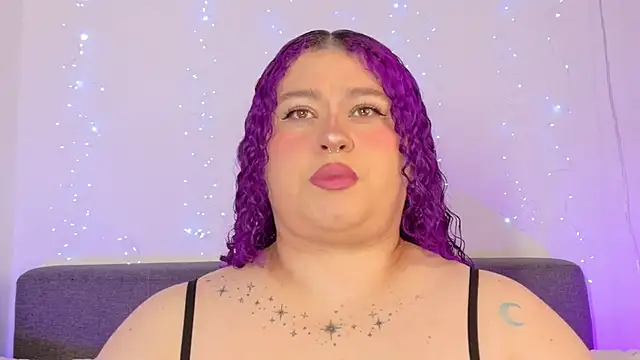 Snapshot of lunitaa0 chatting on 7, 7, 2026 lunitaa0 online show from 7, 7, 2026