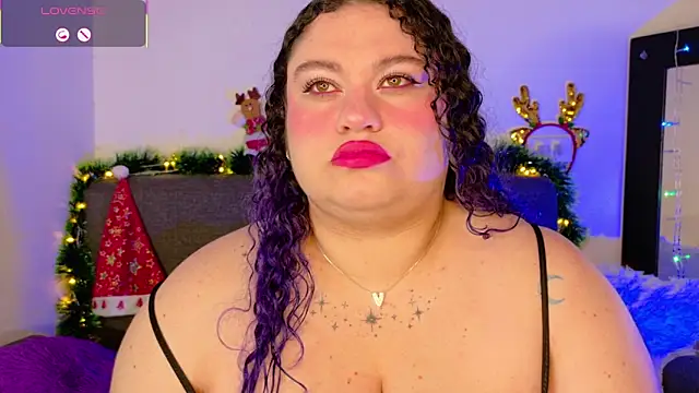 lunitaa0 online show from 2, 12, 2025