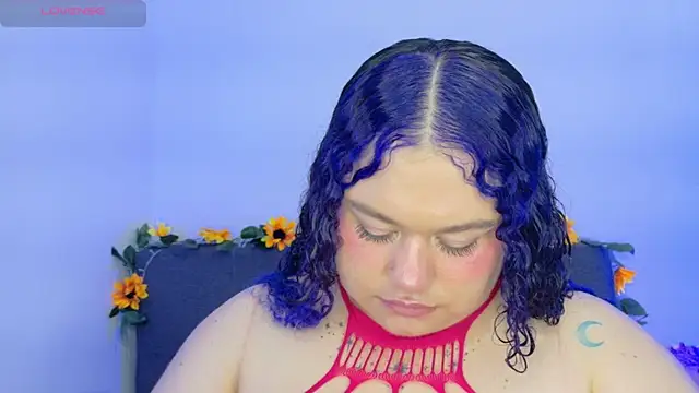 lunitaa0 online show from 26, 3, 2026