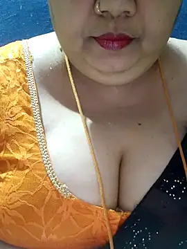 tamilthanushri online show from 2, 11, 2025