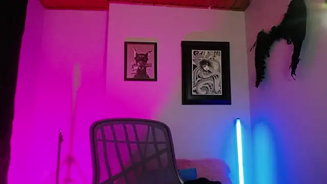 Snapshot of kim_jeins11 chatting on 8, 10, 2025 kim jeins11 online show from 8, 10, 2025