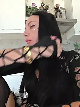 cicciolina online show from 10, 11, 2025