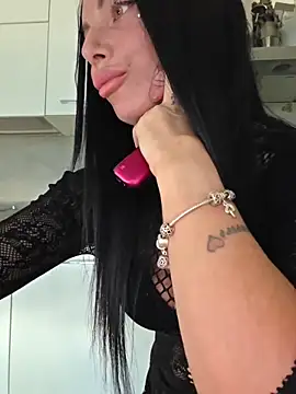 cicciolina online show from 19, 11, 2025