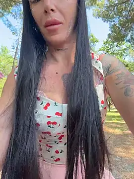 Snapshot of cicciolina chatting on 8, 6, 2026 cicciolina online show from 8, 6, 2026