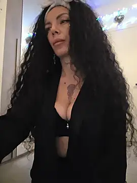 cicciolina online show from 12, 1, 2026