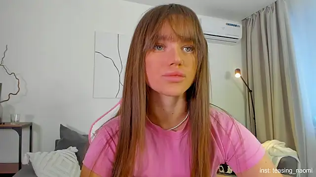 Snapshot of aesthetics__tease chatting on 19, 12, 2025 aesthetics tease online show from 19, 12, 2025