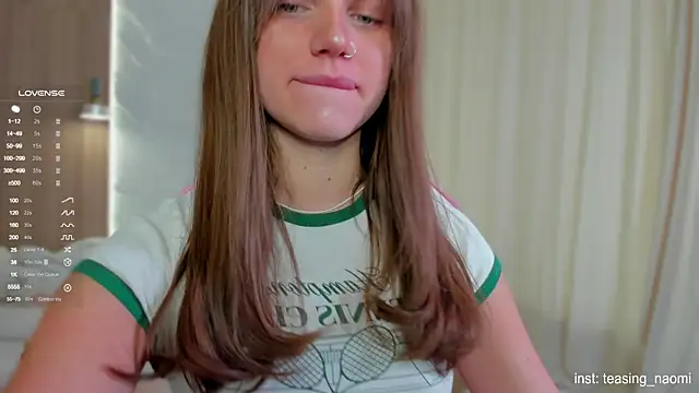 Snapshot of aesthetics__tease chatting on 7, 11, 2025 aesthetics tease online show from 7, 11, 2025