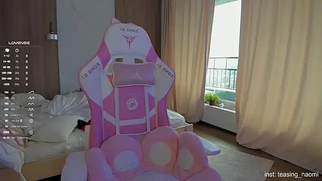 Snapshot of aesthetics__tease chatting on 30, 10, 2025 aesthetics tease online show from 30, 10, 2025