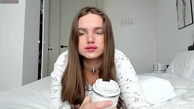 Snapshot of aesthetics__tease chatting on 17, 3, 2025 aesthetics tease online show from 17, 3, 2025