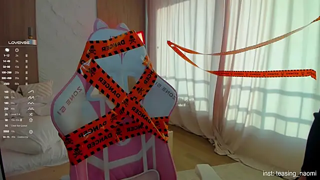 Snapshot of aesthetics__tease chatting on 1, 11, 2025 aesthetics tease online show from 1, 11, 2025