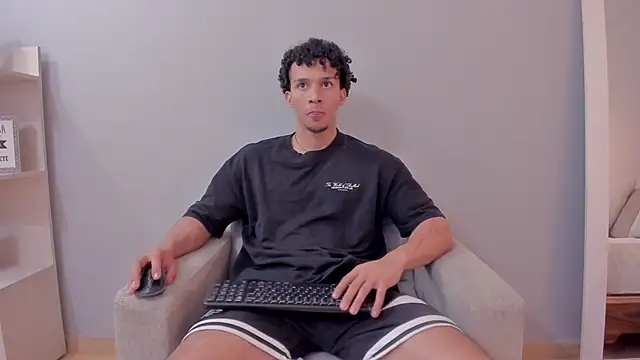 Dominick star online show from 15, 12, 2025