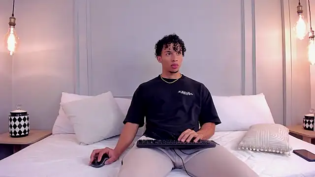 Dominick star online show from 21, 9, 2025