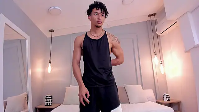 Dominick star online show from 16, 9, 2025