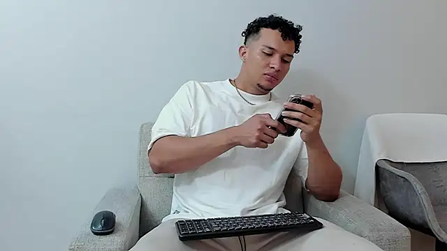 Dominick star online show from 26, 2, 2025