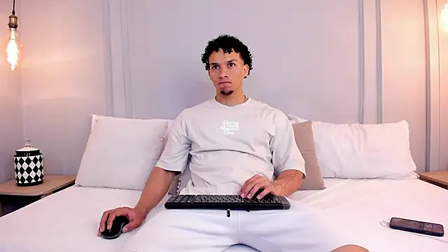 Dominick star online show from 16, 12, 2025