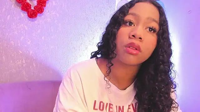 Snapshot of Sofi_Fox_ chatting on 3, 2, 2026 Sofi Fox online show from 3, 2, 2026