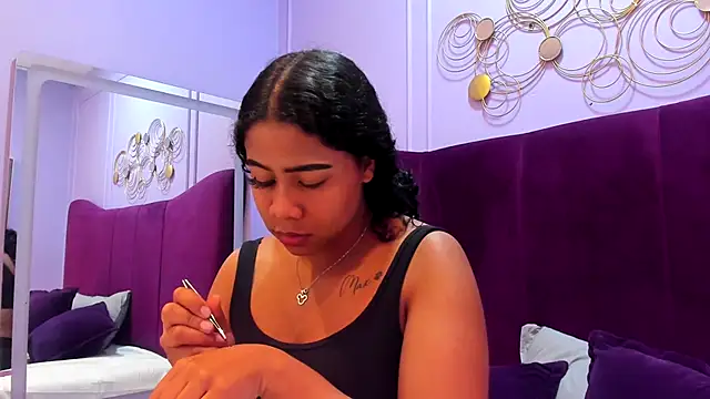 Sofi Fox  online show from 15, 10, 2025