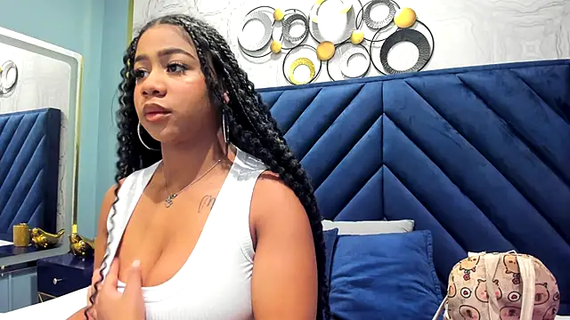 Sofi Fox  online show from 17, 9, 2025