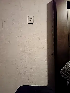 KITTEN-10 online show from 13, 1, 2026