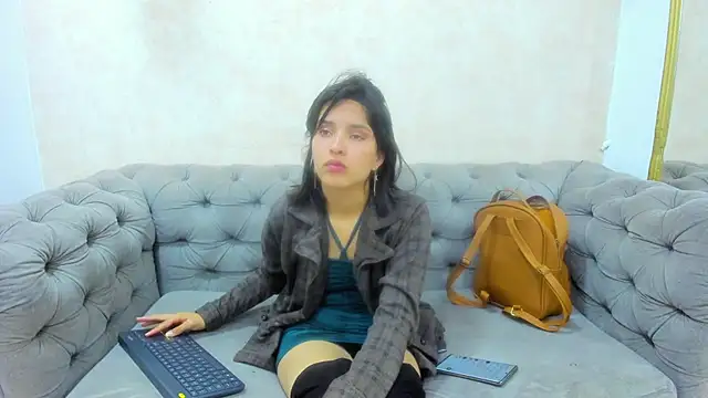 Snapshot of Cherrybombs1 chatting on 31, 12, 2024 Cherrybombs1 online show from 31, 12, 2024