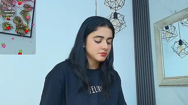 natalia aguirre1 online show from 12, 9, 2025