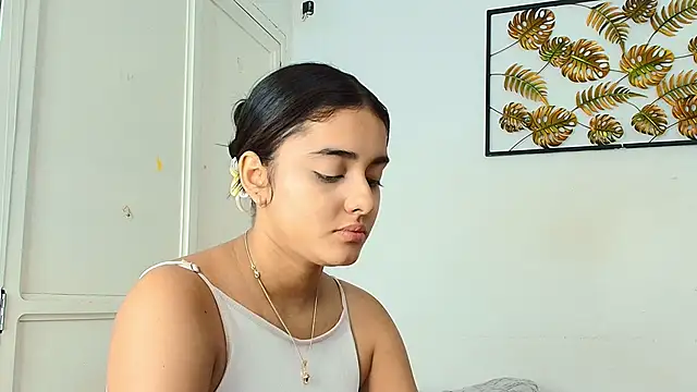 natalia aguirre1 online show from 22, 9, 2025