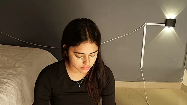 natalia aguirre1 online show from 5, 12, 2025