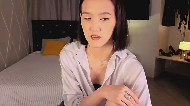 CarrieAmber online show from 22, 11, 2025