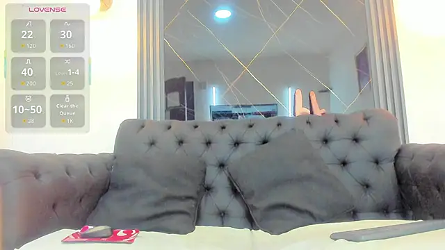 VickyJohnson1 online show from 9, 2, 2026