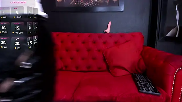 VickyJohnson1 online show from 11, 4, 2026